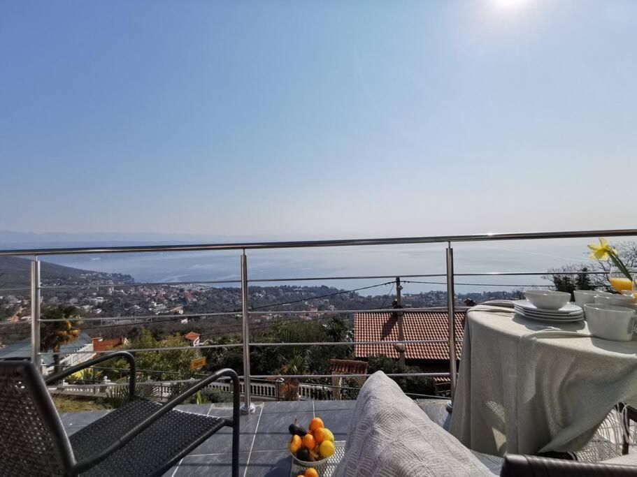 Ferienwohnung Mit 180° Meerblick Dobreć Eksteriør bilde