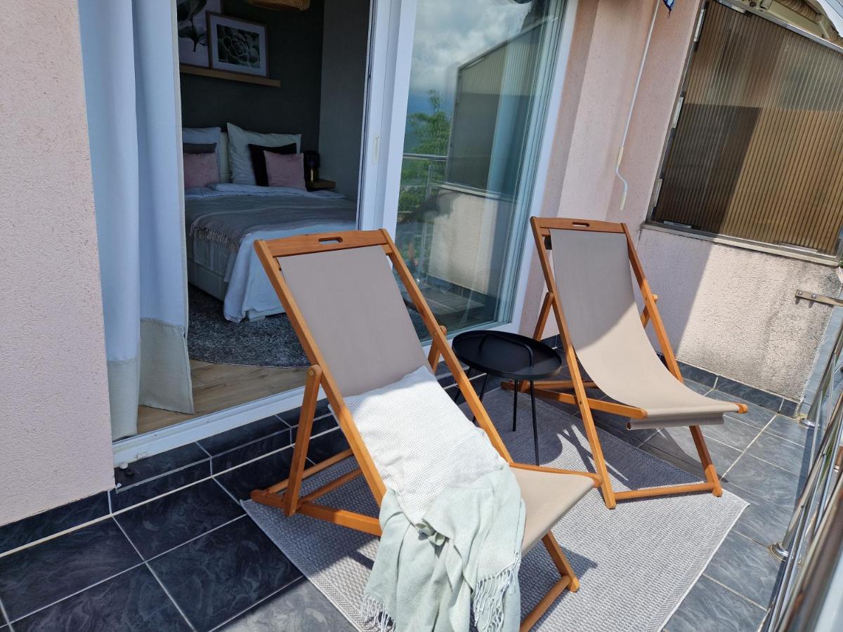 Ferienwohnung Mit 180° Meerblick Dobreć Eksteriør bilde